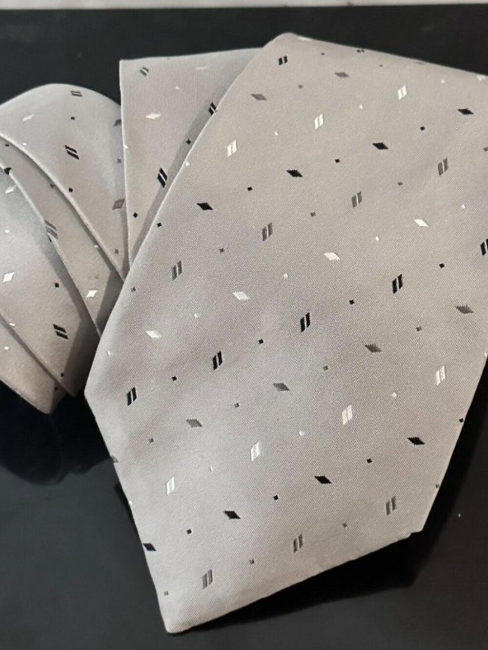 KENZO Silk Tie Modernist Neckwear Couture Silver Gray Minimalist Silk Necktie